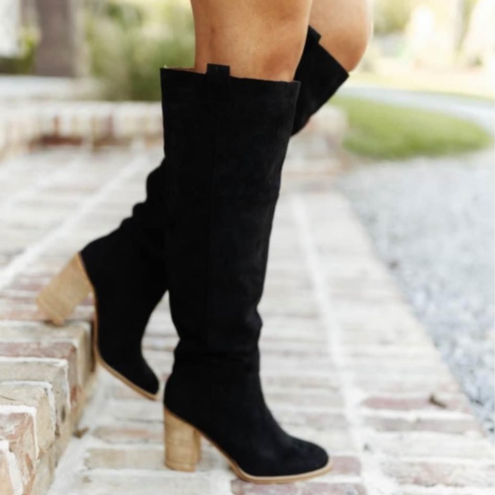 MiMi Black Knee High Boots🖤